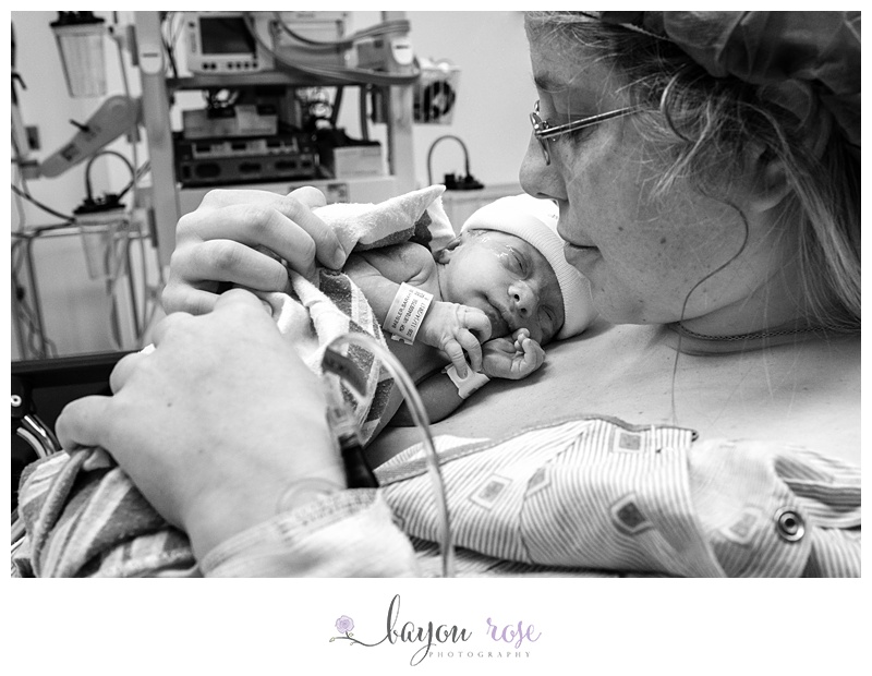 Baton Rouge Birth Photographer Natural Twins AL 40
