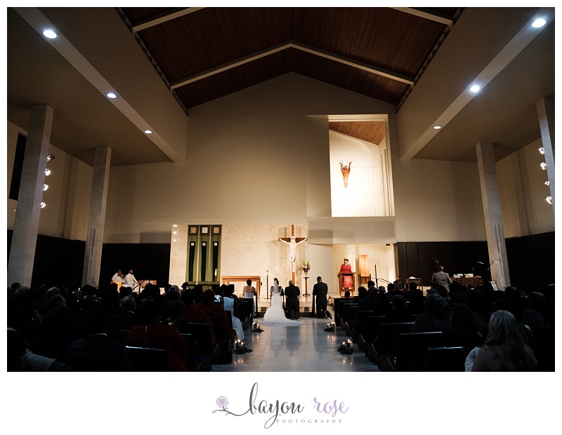 wedding ceremony at Transfiguration Church New Orleans