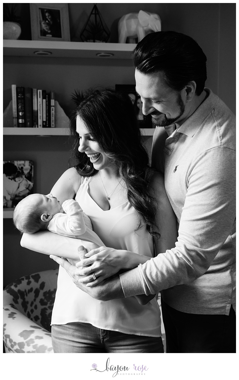 Baton Rouge Baby Photographer Lifestyle Newborn imageof mom and dad with baby