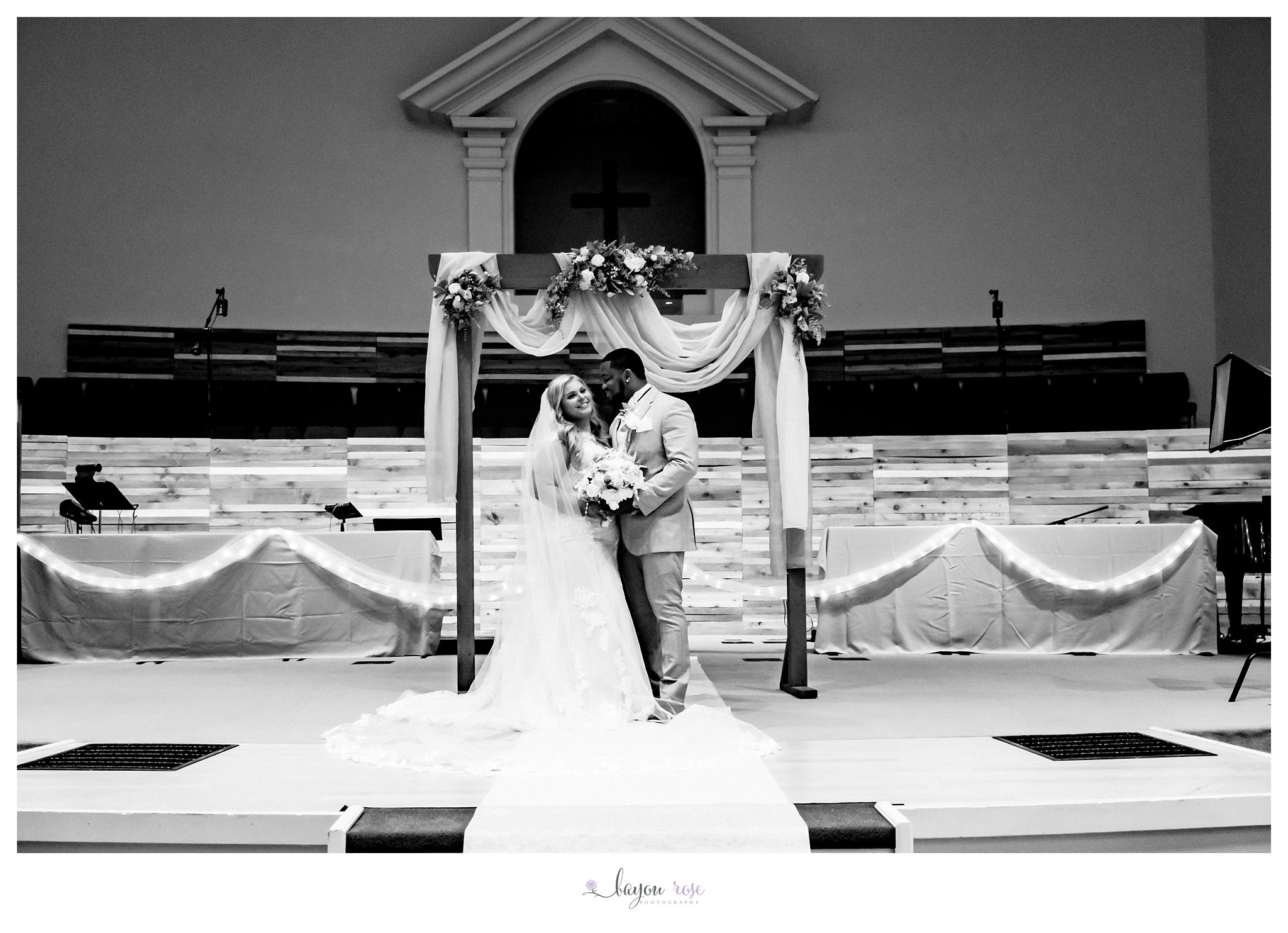 Baton-Rouge-Wedding-Photographer-Baptist-73.jpg