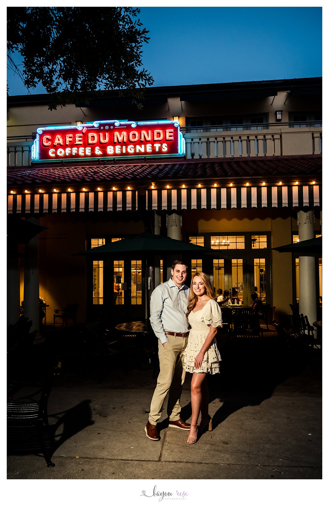 engagement photo at Cafe de Monde in New Orleans Louisiana